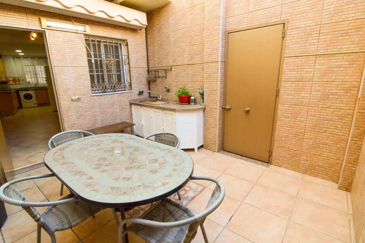 Апартаменты Letmalaga Banos Del Carmen One Экстерьер фото